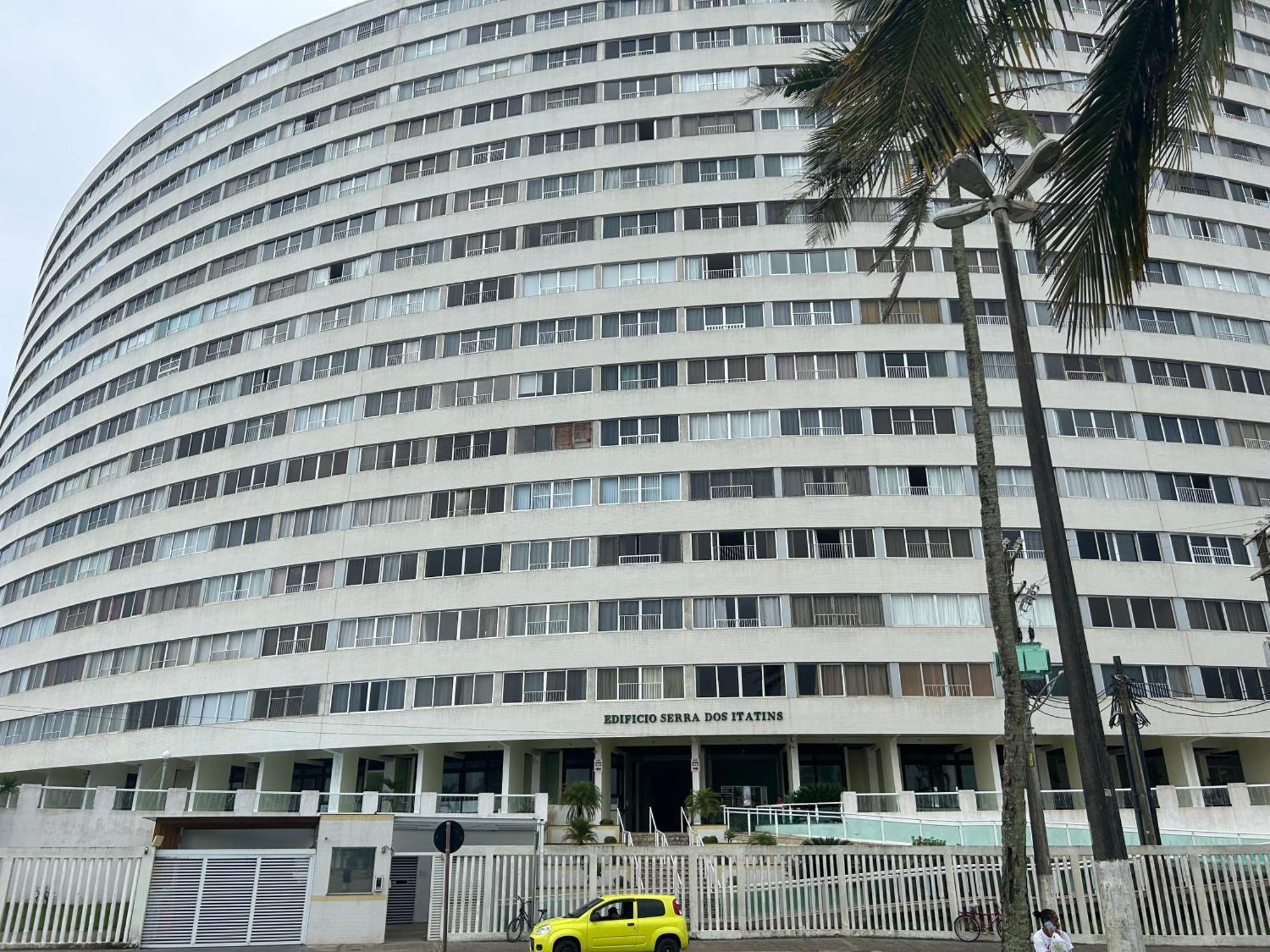 Peruíbe Apto Em Frente Ao Mar Predio Redondo Linda Vista מראה חיצוני תמונה